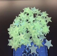 Load image into Gallery viewer, 100pcs/bag 3cm Glow in Dark Toys Luminous Star Stickers Bedroom Sofa Fluorescent Painting Toy PVC Stickers for Kids Room