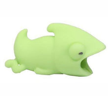Load image into Gallery viewer, 1Pcs Cute Cable Bite Animals Protector For Android Iphone Charging Cord Cable Buddies Cartoon Cable Biter Phone Holder Accessory